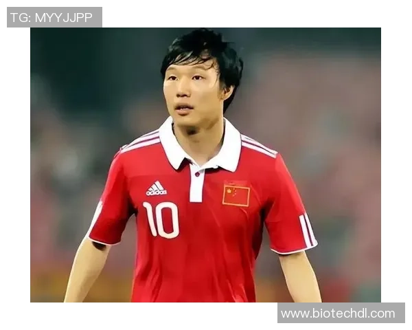 80后球迷心中的传奇足球明星回顾与他们的巅峰时刻 80后球迷心中的传奇足球明星回顾与他们的巅峰时刻