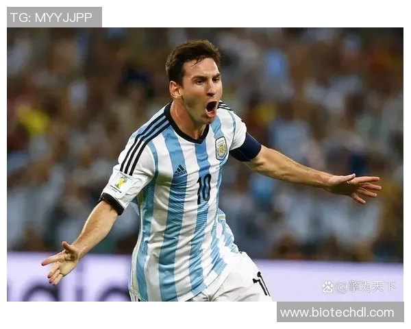 世界足坛传奇球星盘点:从梅西到C罗,谁是最伟大的足球巨星 世界足坛传奇球星盘点:从梅西到C罗,谁是最伟大的足球巨星