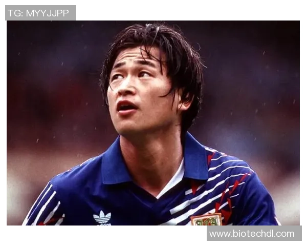 足球球星三毛是谁 他背后的故事与成就揭秘 足球球星三毛是谁 他背后的故事与成就揭秘