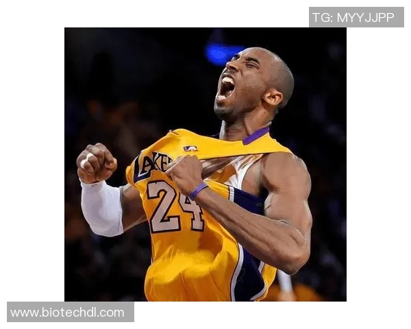 NBA球星观看足球比赛的精彩瞬间与他们对足球的独特理解 NBA球星观看足球比赛的精彩瞬间与他们对足球的独特理解