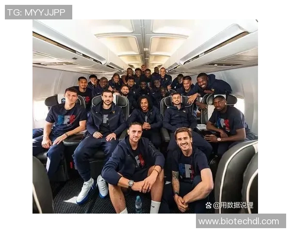 法国足球队历届最佳球员盘点及其历史贡献分析 法国足球队历届最佳球员盘点及其历史贡献分析